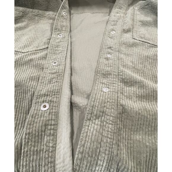 New-Forever 21 Corduroy Green Jacket Shirt Women’s Size Small Snap Button Casual - Picture 6 of 11